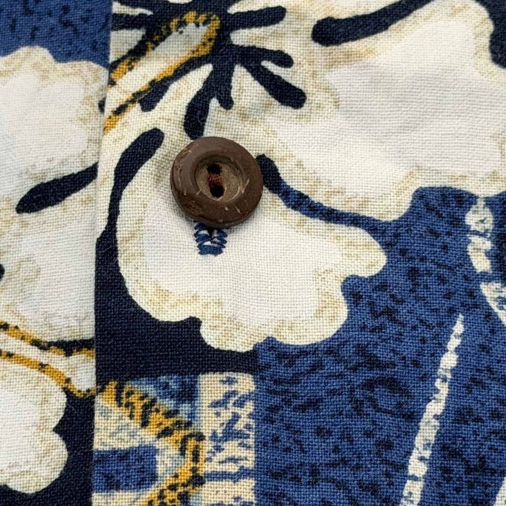 Royal Creations Shirt Mens M Blue Hibiscus Aloha Hawaiian Cotton Coconut Button - Picture 5 of 10